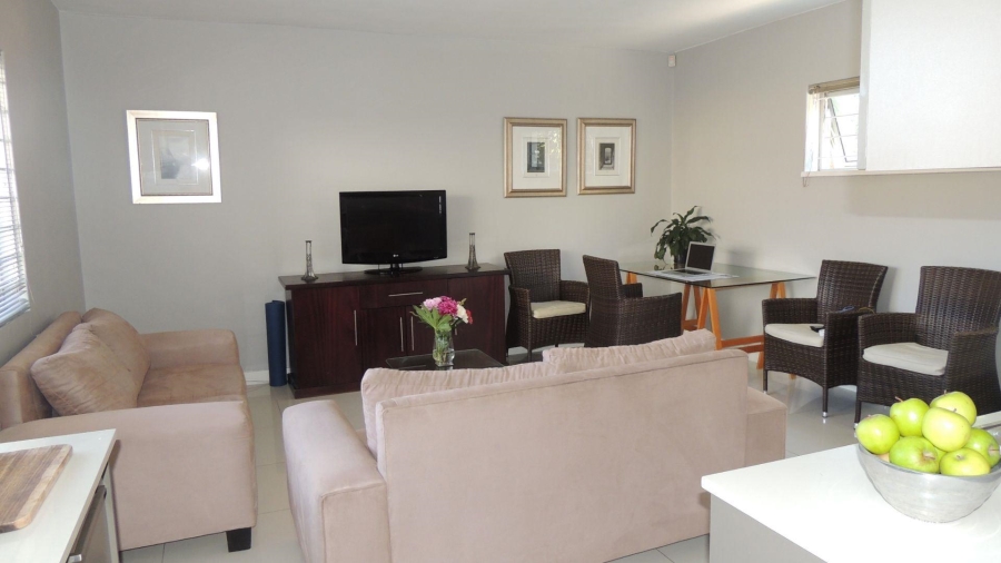 1 Bedroom Property for Sale in Green Point Western Cape